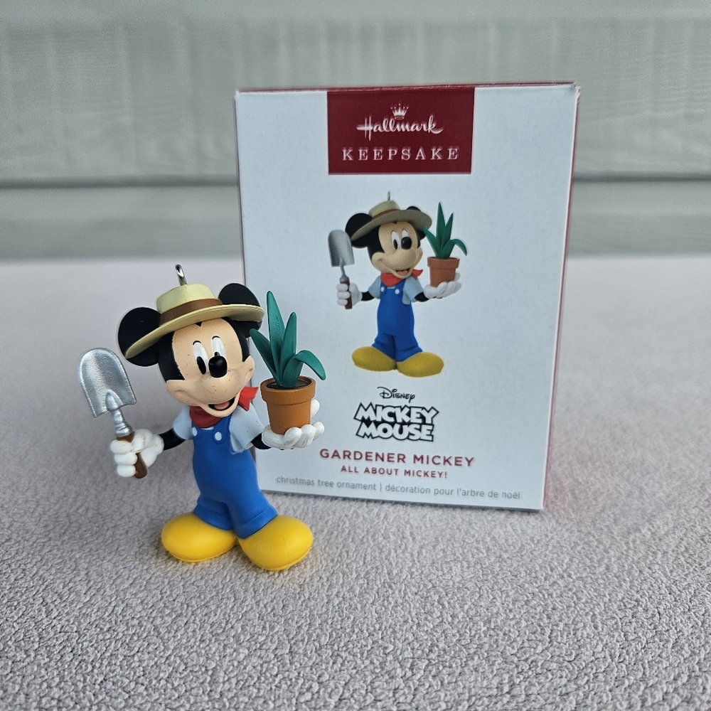 Hallmark Keepsake 2025 Disney All About Mickey! Gardener Mickey Ornament Plants